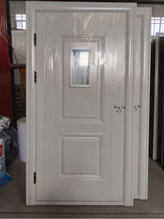 略阳学校教室门