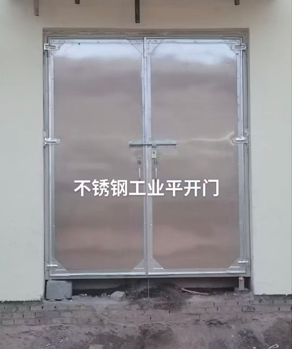 不锈钢略阳工业平开门在现代工业场景中的应用实践