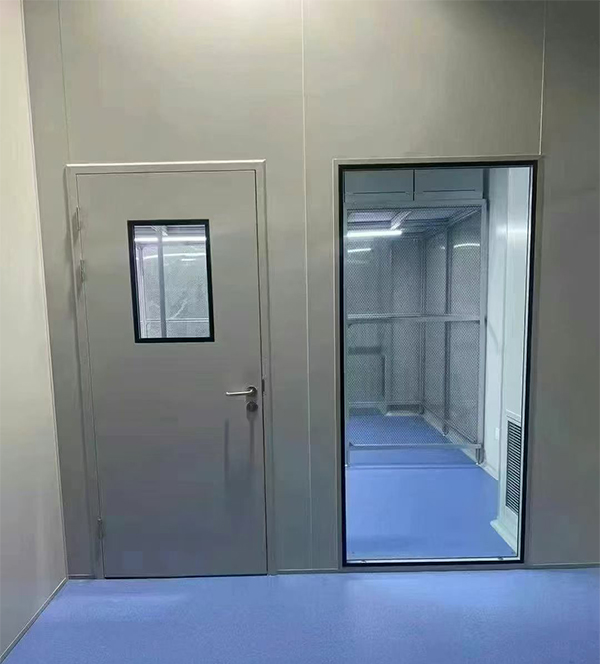 学校教学楼完成略阳防火门标准化安装