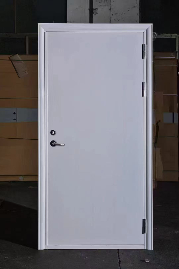 社区活动中心加装略阳防火门保障居民安全